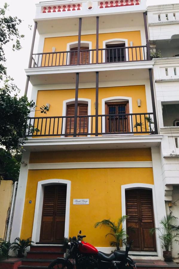 French Rivera Guest House Puducherry Eksteriør billede
